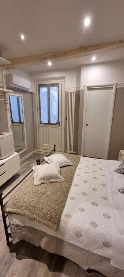 Le Stanze Di Rigoletto Bed & Breakfast ปาร์มา ภายนอก รูปภาพ