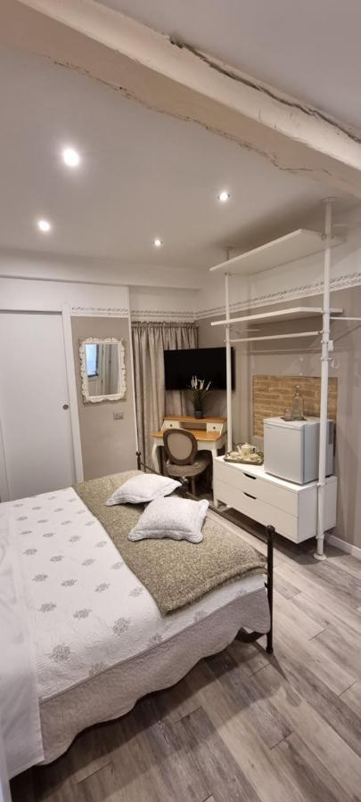 Le Stanze Di Rigoletto Bed & Breakfast ปาร์มา ภายนอก รูปภาพ