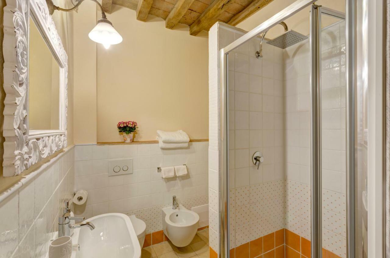 Le Stanze Di Rigoletto Bed & Breakfast ปาร์มา ภายนอก รูปภาพ
