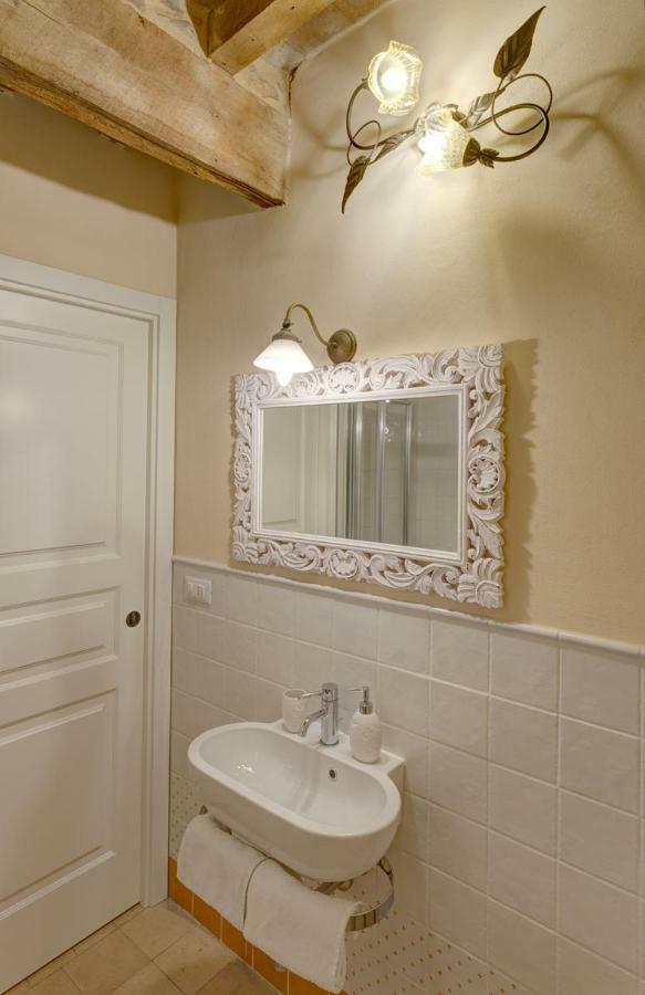 Le Stanze Di Rigoletto Bed & Breakfast ปาร์มา ภายนอก รูปภาพ